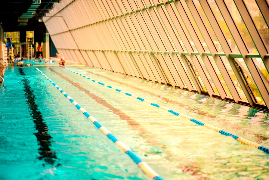 呼和浩特成人混凝土钢结构游泳池项目